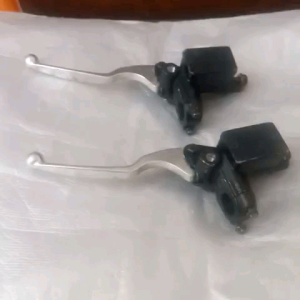 cùm dầu trái Nissin Chính Hãng AE xe tay ga lên đĩa sau ( 95% )