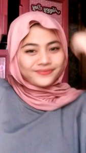 Kudung Jersey Pasmina: Aksesoris Pakaian Wanita Desain Kekinian