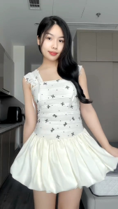 Set thiết kế dáng bí mango áo nhúng ngực quần bí 2 lớp xòe rộng chuẩn style trẻ trung năng động phù hợp mặc nhiều dịp