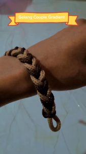 Gelang Couple Miles & Gwen: Desain Unik dan Romantis