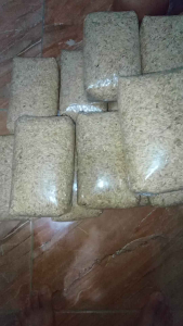 Jual Bibit Padi Huma Lokal Tahan Hama Kualitas Super Kemasan 1=Kg