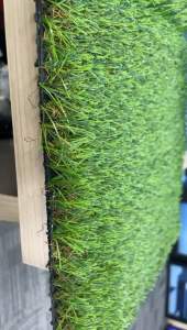 KARPET RUMPUT SINTETIS 3CM TIPE SWISS UKURAN 25CM X 25CM - RUMPUT SINTETIS METERAN MURAH