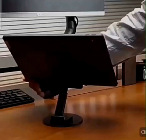 MOXOM Premium Desktop Phone Holder | 360° Adjustable Angle | Neck Protection | Posture Improvement