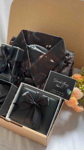 [Free totebag hitam] Kado cowok hampers giftbox baju batik kado ulang tahun anniversary wisuda