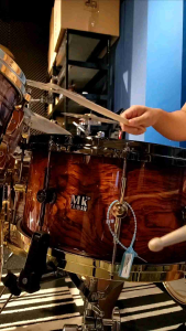 MK PROFESSIONAL PURE BUBINGA 14X7 SNARE DRUM MADE IN TAIWAN (BLACK/GOLD HARDWARES)