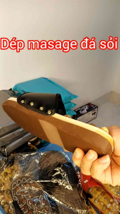 Dép masage mã não Yongquan huyệt ngọc chăm sóc bàn chân đá cuội bấm huyệt thúc đẩy tuần hoàn thông kinh mạch giảm đau nhức dễ ngủ dép đi trong nhà chăm sóc sức khỏe.