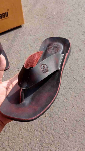 SANDAL JEPIT POL KULIT