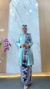 STELAN BAJU KURUNG set tanah liek