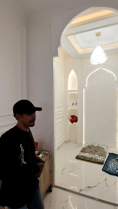 Partisi Backdrop Migrab Mushollah Rumah Pribadi + Ornamen Ala timur tengah