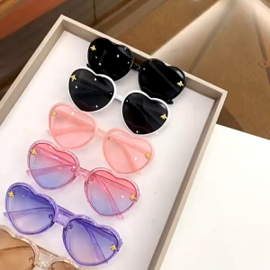 Kacamata Anak Fashion Wanita Model Love Stylish Anti Silau