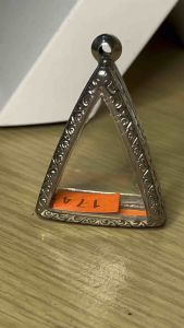 กรอบพระ ทรงนางพญา สแตนเลสแกะสลักแบบเรียบและลายไทย กรอบพระเครื่อง กรอบพระสำเร็จ ตลับพระ