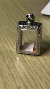 กรอบพระ ทรงพระสมเด็จ สแตนเลสแกะสลักแบบเรียบและลายไทย กรอบพระเครื่อง กรอบพระสำเร็จ ตลับพระ