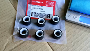 Roller Weight Set (Fly Ball) 2212A-KZR-V00 – Compatible with Click PCX ADV AirBlade – PT AHM Indonesia