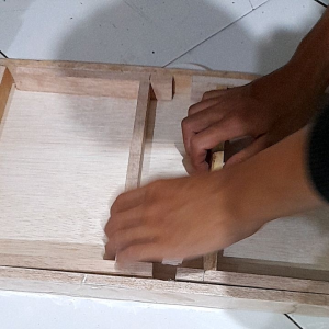 MEJA BELAJAR LIPAT ANAK / MEJA BELAJAR ANAK