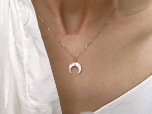 DaVee | 14K Gold plated necklace earrings set white shell earrings/白色蝴蝶贝月亮项链耳环套装