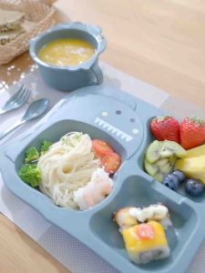 Cherfuls - Set Alat Makan Anak 6in1 Motif Dino - Set Piring Mangkok Gelas Sendok Garpu Sumpit Anak Motif Dino Lucu