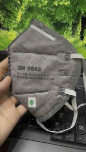 ( đeo đầu ) khẩu trang 9542v9542 có van và không van dây đeo sau đầu chống bụi tốt