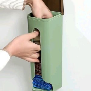 Tempat Penyimpanan Kantong Plastik