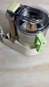 Máy xay thực phẩm YDK Y-2200 hàng bãi Nhật sử dụng điện 100-110v.