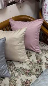 ปลอกหมอนอิงราคาถูก📌 5 สีพื้น 460 เส้น ผ้า Micro/Polyester ลดลง 12x12-24x24 นิ้ว