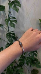 กำไลเงินแท้ กำไลเงิน กำไลเงินแท้99.9% กำไลผูกปม กำลังสวยๆ กำไลผู้ชาย กำไลผู้หญิง กำไลคู่ womens bangles silver