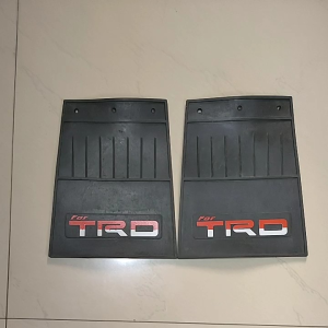 Karpet Roda Penahan Lumpur TRD Netral/Kecil (1 Set 2 Lembar)