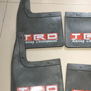 Karpet Roda Penahan Lumpur TRD Racing Depan Belakang