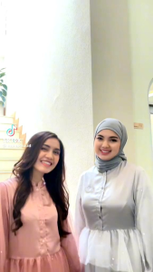 Momelca Evana Dress Wanita