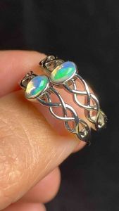 (Real Unit) Opal Stone Adjustable Ring - silver Plated (3x4mm)-Small bead 欧泊/变彩石 可调节戒指 镀银 -小珠子 (S/n: 3200201-221)