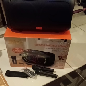 multimedia sound system speaker karaoke super bass speaker with 2 wireless microphone 18000watt  pmpo