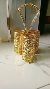 Tempat Sendok Garpu Sultan Gandeng 3 Gold Mewah: Peralatan Dapur Elegan Berbahan Gold