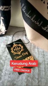 Kerudung Santri Motif Arab Modern Kekinian Cantik Kalam Hikmah Motif Koran Tulisan Kata Mutiara Jilbab Ngaji Pegon Tulisan Arab Bahan Katun Voal Nyaman dan Adem Ukuran Standar Bahan Adem Murah Berkualitas Tersedia Berbagai Pilihan Warna Yang Cantik