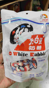 White Rabbit Creamy Candy - Chinese Made - 180g (6.3 oz) - Assorted Flavors - Ideal for Snacking or Gifting