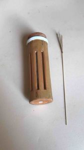 kandang jangkrik aduan terbuat dari bambu pilihan dengan bentuk kekinian