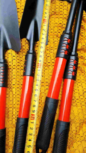 Bộ cuốcxẻng dụng cụ 4 món làm vườn Kim loạitay cầm bọc cao su gồm cuốc xẻng cào đất Size To