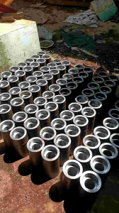 Sok Drat Sumur Bor Ukuran 11/4 Bahan As Besi 57mm Lobang Air 30mm Tebal Ulir 4.5mm Harga Untuk Satu Set Cowo Sama Perempuan Nya