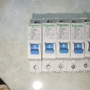 MCB Schneider Biru Original: Pilihan Terbaik untuk Rumah Anda