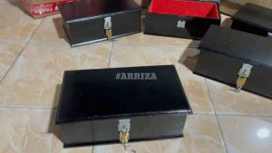 Kotak Mori Psht Hitam Murah Bonus Full Karpet + Gembok Kunci Terbuat Dari Kayu Jati Asli / Kotak Sabuk / Kotak Mori / Kotak Mori Pencak Silat / Kotak Mori Psht Anti Rayap / Kotak Mori Psht Aesthetic / Kotak Mori Sh / Tempat Penyimpanan / Kotak Box