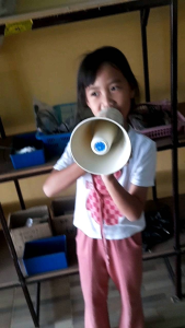 โทรโข่งไร้สาย เสียบUSB SDcard โทรโข่งชาร์ทแบต แถมฟรี - เสียงแมง