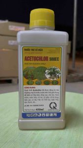 Giao ngẫu nhiên Thuốc trừ cỏ mầu Bpsaco500ec - Acetochlor 500ec ( chai 450ml ) diệt cỏ hoà bản  lồng vực  chỉ  túc  đuôi chồn  mần trầu  cỏ lác  cỏ gấu  cỏ lá rộng ..