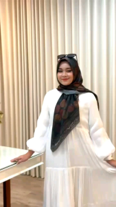 Perjalanan Hijab Motif Dora