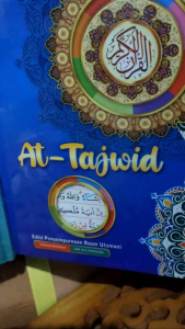 Al Quran Tajwid Warna Khot Utsmani 15 Baris Ayat Pojok At Tajwid Ukuran A5 dengan Tajwid Warna Setiap Bacaan