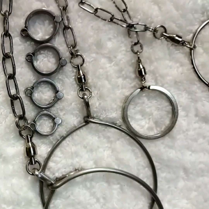 Dây xích chân cho vẹt và vòng khóa inox có tùy chỉnh tên số điện thoại