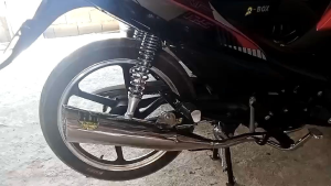 RUSI 110 H2 CHICKEN PIPE