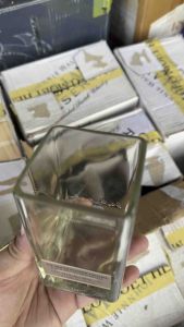 แก้วตัดจากขวด Gold label งานสวยพรี่เมี่ยม น่าสะสม