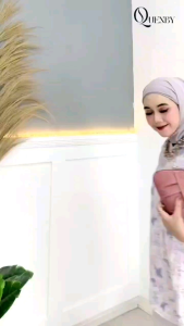 AQ - ZOYA By Quenby Dompet Pouch Wanita Bahan Chocoly Nilon Anti Air Berkualitas Simple Plisket Kantong Belakang Muat HP