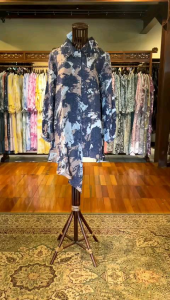 Haidi Tunik Viscos by Dian Pelangi: LIMITED EDITION Blouse Baju Atasan Kemeja Blus Kerja Kantor Pesta Pernikahan Kondangan Wanita Cantik Anggun Modis Modern Simple Elegan Mewah Model Korea Terbaru Motif Batik Abstrak Hand Made Kekinian