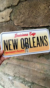 Plat Custom Full Colour: Desain & Kebutuhan Promosi