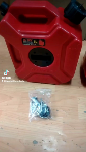 (สินค้ามีตัวเลือก) KONY ถังน้ำมันเชื้อเพลิงสำรอง 3 และ 5 ลิตร KN-CM252