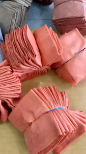 {\n    \"article\": \" Kain Viscose Polos: Tampil Menawan dengan Ciri Khas Indonesia